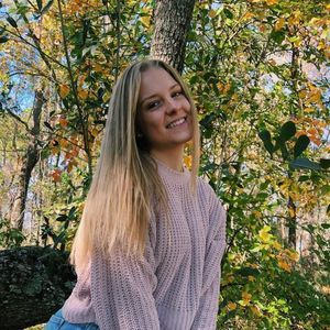 Meet your Posher, Micaela